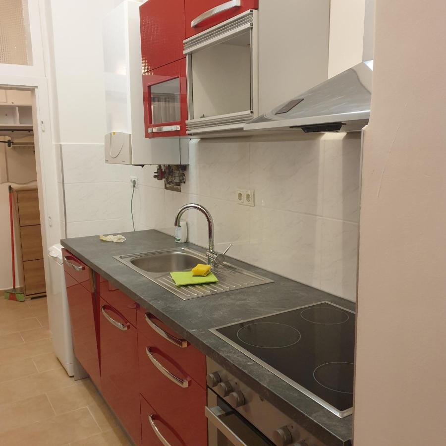 וינה Weisses Appartement מראה חיצוני תמונה